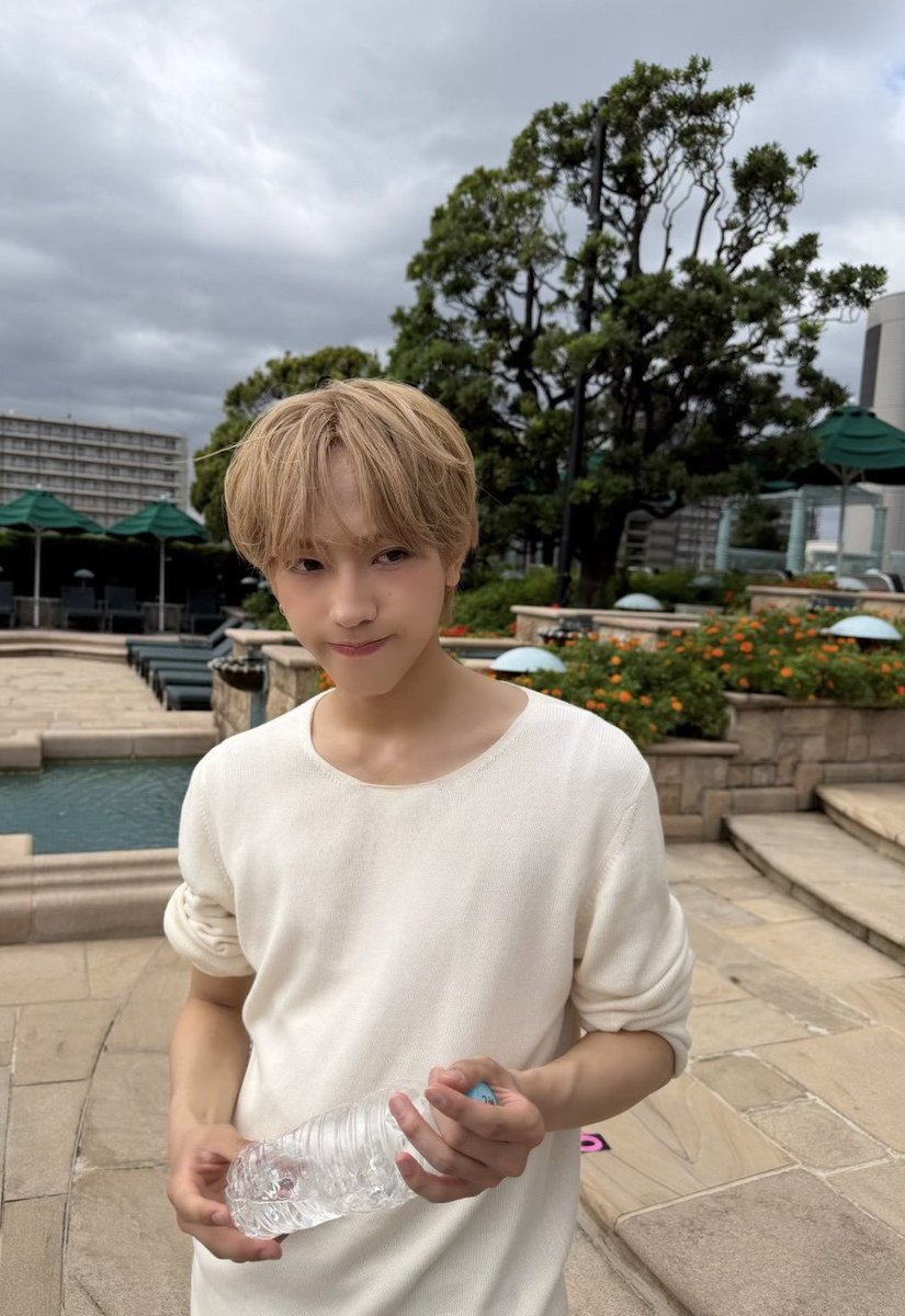wildblue_ykme's tweet photo. [YUTO]

おはよう☀
今日も一緒に頑張ろ！🔥

#WILDBLUE #池田優斗 #YUTO https://t.co/j5pA92eiNQ