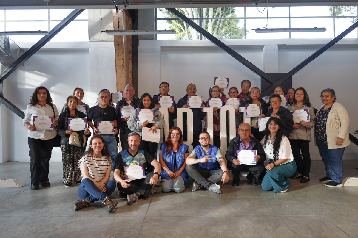 Lab101UNAL's tweet photo. 🔐 Así fue nuestro taller de ciberseguridad, una experiencia que llevamos a cabo con personas mayores en el municipio de Sopó y también en las instalaciones del #LAB101, en el edificio Julio Carrizosa Valenzuela de la @fibogunal - @UNALOficial 

¿Quieres conocer más sobre lo que hacemos en el LAB101?

👉 Ingresa aquí https://t.co/u4huHbQswi

✨ Somos parte de la anatomía creativa del país.

* Este taller fue realizado como parte de la contrapartida de la Universidad Nacional de Colombia en el marco del Convenio Especial de Cooperación Interinstitucional STD-CD-CC-112-2025, celebrado entre el Departamento de Cundinamarca y la Universidad Nacional de Colombia.