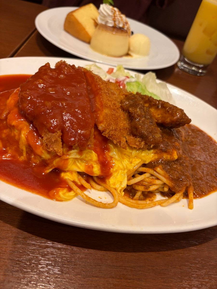 azumanetcojp's tweet photo. おはようございます！朝の東大阪は曇り⛅️

週末は心斎橋ミツヤさんい行ってきました！
レトロでおしゃれな喫茶店でミックスジュースは必須
ボリューミーなラインナップでした🐣

本日もよろしくお願いいたします☺️
#企業公式相互フォロー #企業公式が毎朝地元の天気を言い合う #企業公式つぶやき部 https://t.co/d5Rk2CQvyD