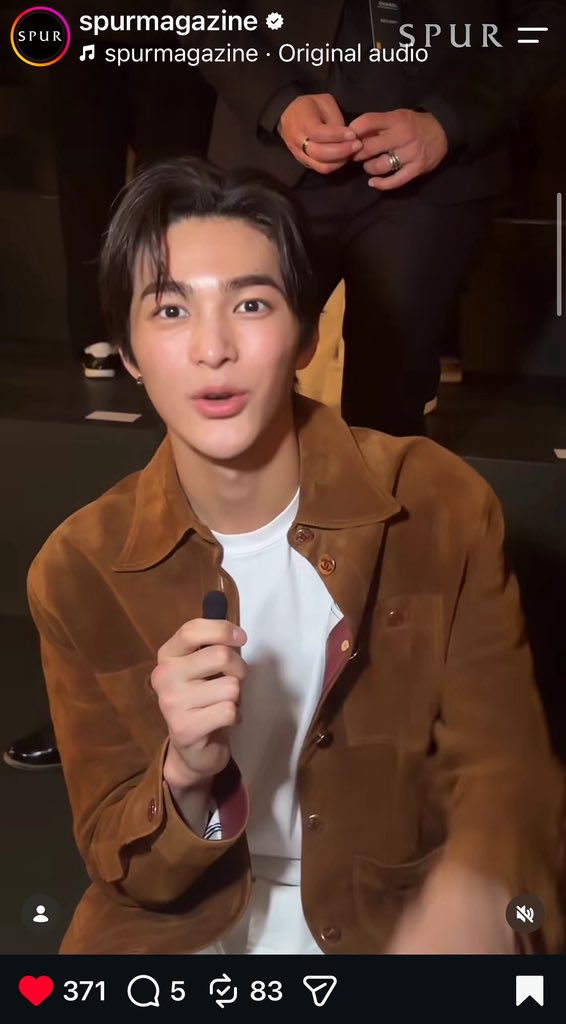 keonhoguide's tweet photo. Keonho EMV boost media thread. Make sure to engage!

Variety is big magazine, everyone please engage and mention keonho name on the comment, rt and save the post! : https://t.co/uvnRP1mDWI

Engage with all Vogue post about keonho : 
https://t.co/ZOxLKHmyCA

Dazed Korea : https://t.co/ujFCPtFQ0z

Spur magazine :https://t.co/Ck4z8QplbH

Hypebeast : https://t.co/DbCGSNsNR4

KEONHO AT CHANEL PFW

#KEONHOxCHANELSS27
#CHANELSpringSummer 
#KEONHO #건호 @CHANEL