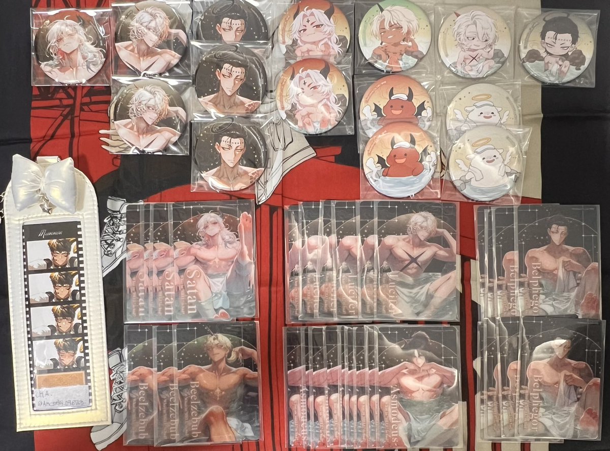 ABCDEFG_098765_'s tweet photo. 【交換】地獄のどこが悪い？ What in HELL is bad? ザキャラ CAFE へるば
クリアカード 缶バッジ 

譲→画像参照
求→同種マモン

※FF様優先
※都内手渡し優先/数量により郵送
※譲渡は大阪会期終了後（キャラ纏めてのみ）

お気軽にお声掛けください https://t.co/1R8124kA4u