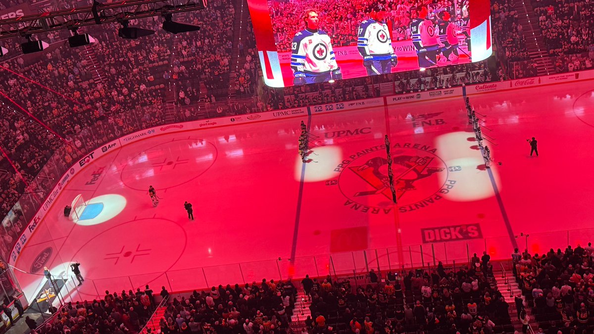 Dejan_Kovacevic's tweet photo. 📍 This place. Winnipeg night.
► OUR LIVE FILE: https://t.co/lEt80qNoLa
#DKPS #NHL #WPGvsPIT #LetsGoPens #GoJetsGo https://t.co/Aqa0t5vvrG