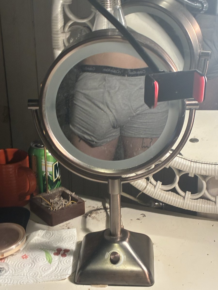 HarperMarzeeee's tweet photo. Anyone wanna help me out #nsfwtwt https://t.co/hbRUWs2sFQ