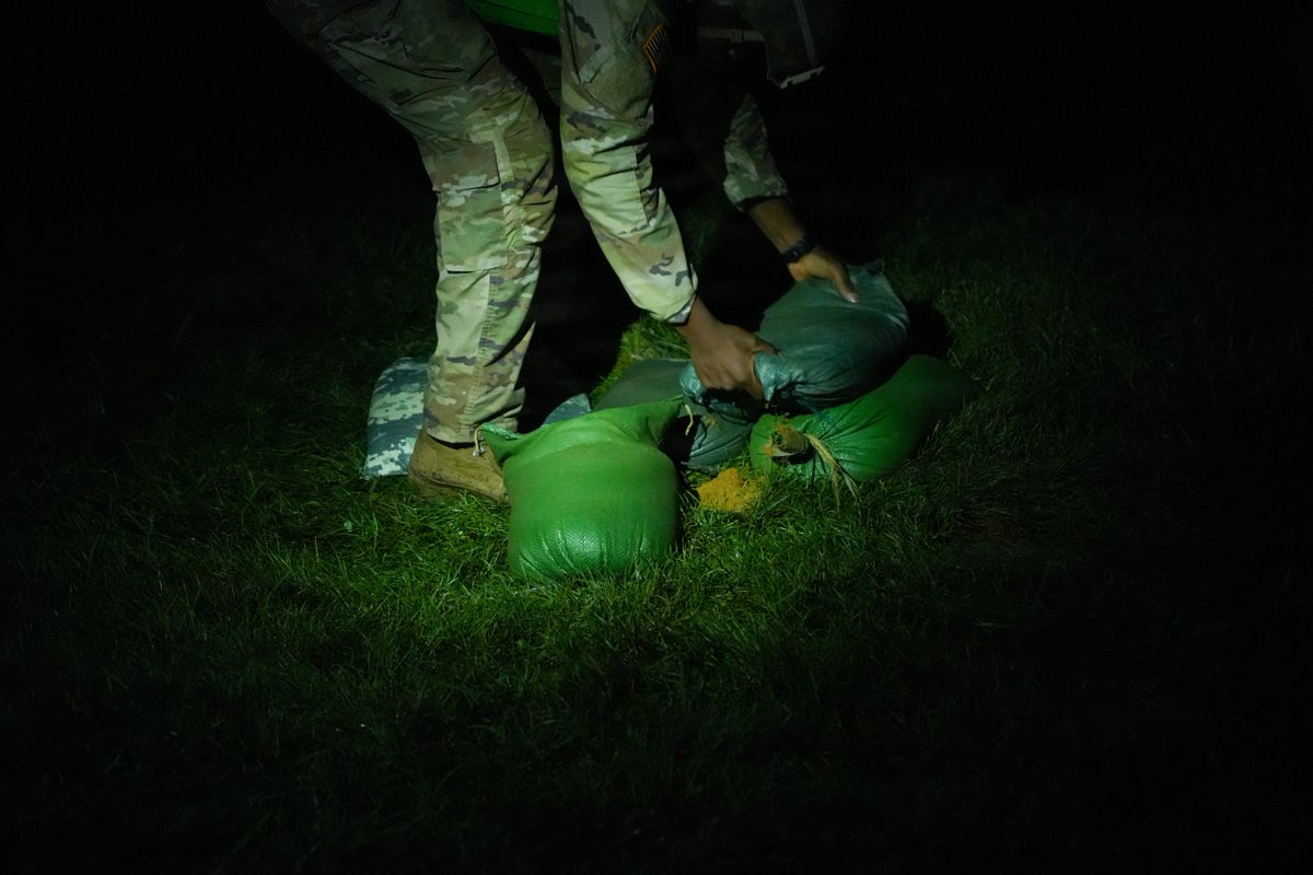 MDW_USARMY's tweet photo. U.S. Army Soldiers are always ready--at any hour of the day or night--for whatever physical challenges they might face. Soldiers from 3d U.S. Infantry Regiment (The Old Guard) recently performed physical fitness events during the Expert Physical Fitness Assessment as part of E3B testing at Fort Belvoir, Virginia, in the early morning darkness on Sept. 28, 2026. The assessment evaluated each candidates’ physical fitness and ability to perform combat-focused tasks as they competed to earn the Expert Soldier Badge, Expert Field Medical Badge or Expert Infantryman Badge.

U.S. Army photos by Spc. Santiago Lepper