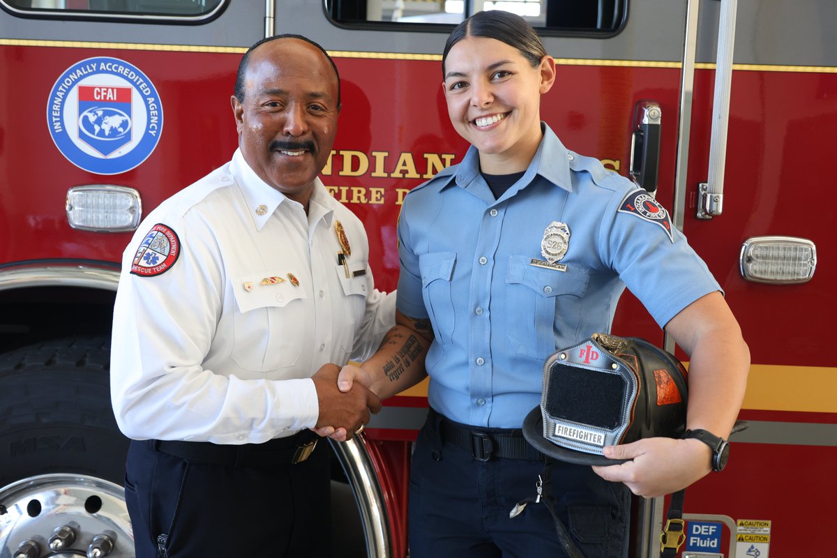 IFD_NEWS's tweet photo. of Private and will now sport the traditional IFD Black Helmet Shield and Yellow Tetrahedrons. Congratulations and Well Done.
Interested in becoming one of Indy's Bravest and securing your spot as an #IFD Recruit? https://t.co/GLYMwSSu5e https://t.co/IyK2RWbtTN