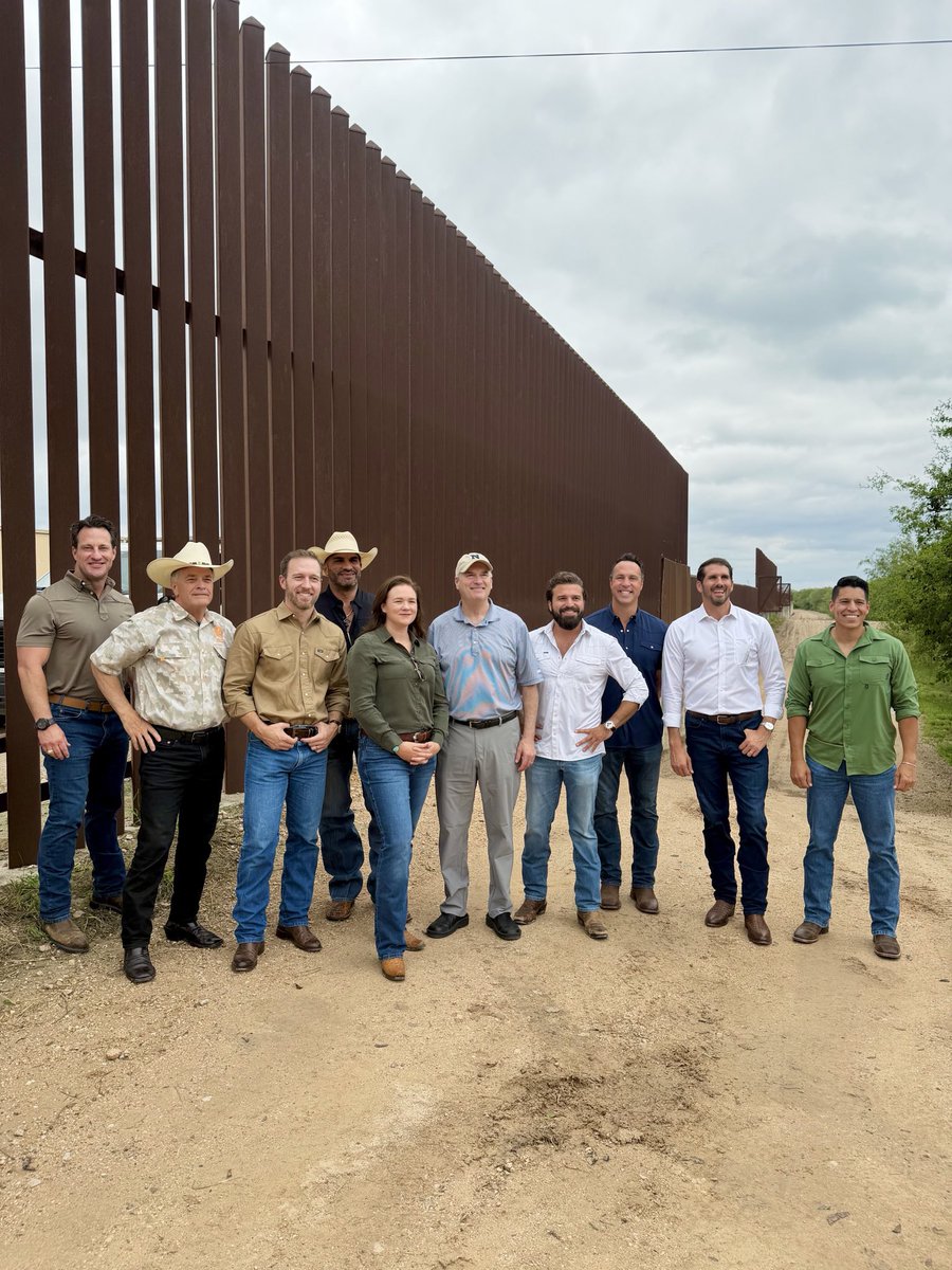 I had an amazing day touring the border with @tomemmer and my future ...