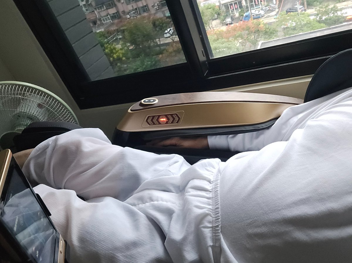 box0309box0309's tweet photo. 早晨按摩一下，活力滿滿 https://t.co/bS5FLBw70m