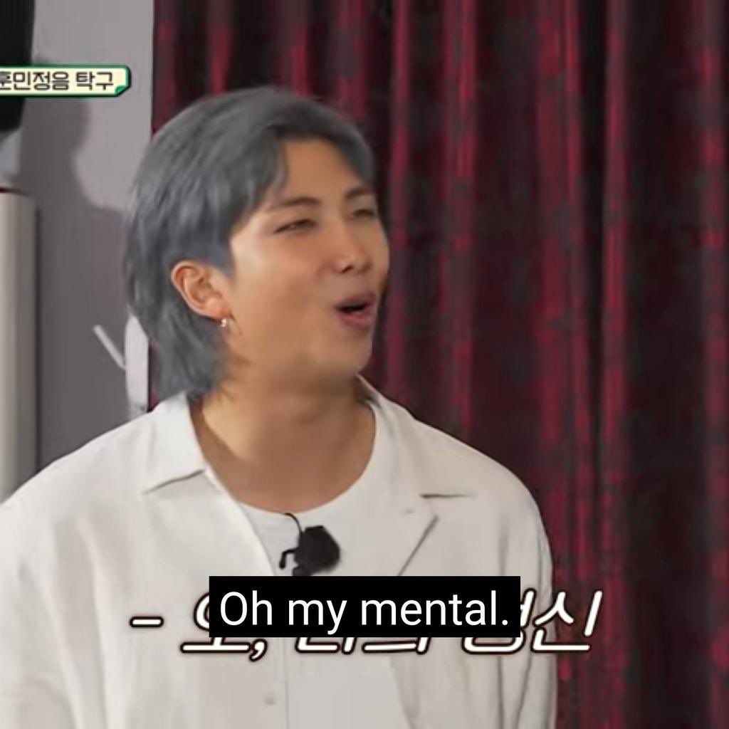 Anpanman_dBread's tweet photo. Joonie is having A Day!

#ARIASBTS https://t.co/6LLa6PK8bl