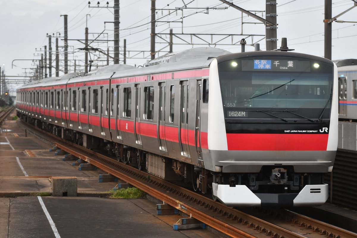 takuta3001's tweet photo. 10/6
マリC9編成
1624M 普通千葉行き
1633M 普通成東行き
いよいよ幕張のE233系が始動。
せっかくなので1年前と同じ場所、同じ列車で再デビューを見届けました。 https://t.co/zkrzgcSaPu