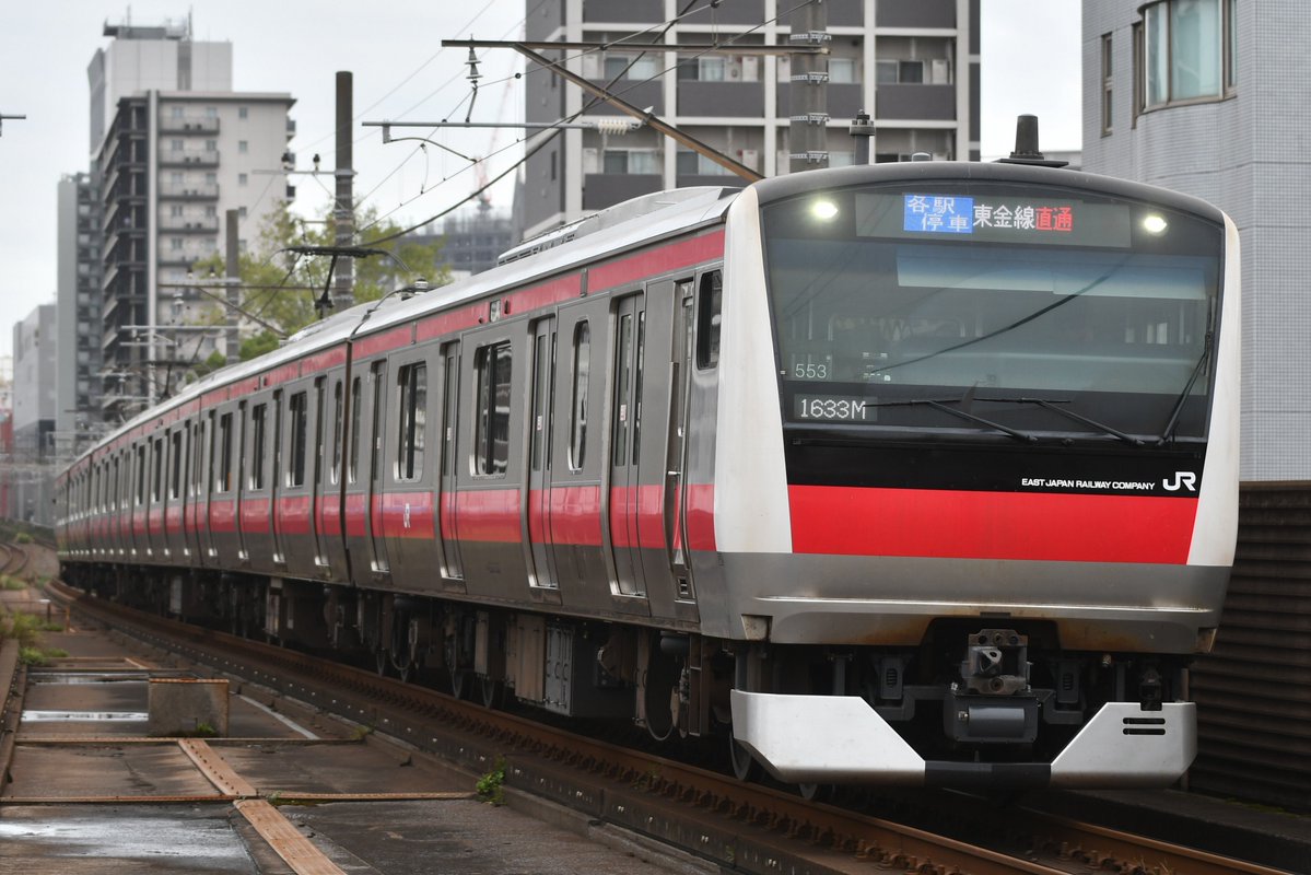 takuta3001's tweet photo. 10/6
マリC9編成
1624M 普通千葉行き
1633M 普通成東行き
いよいよ幕張のE233系が始動。
せっかくなので1年前と同じ場所、同じ列車で再デビューを見届けました。 https://t.co/zkrzgcSaPu