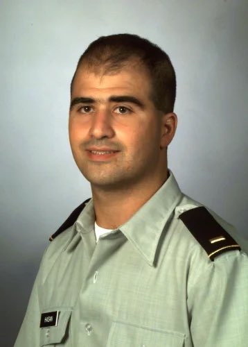 BreannaMorello's tweet photo. 🚨BREAKING NEWS🚨

Secretary of War Pete Hegseth has recommended that convicted terrorist Nidal Malik Hasan be executed by U.S. Army firing squad.

President Donald J. Trump has approved the recommendation. 

Hasan, the former Army major who opened fire on unarmed soldiers at Fort Hood in 2009 while shouting “Allahu Akbar,” killed 13 people and wounded 32 others. 

The Secretary of the Army will set the time and place of the execution.