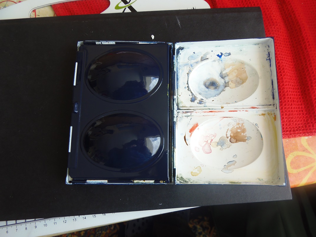 PAINTBOXES's tweet photo. WATERCOLOR PAINTBOXES PROTOTIPES PALETTES MADE BY US IN BRASS https://t.co/BtFKXIDPqF