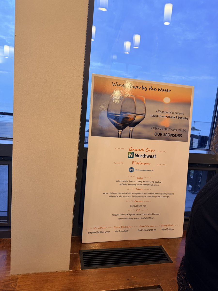 Ohiochc's tweet photo. An evening by the lake for a cause close to our hearts!ππ·Thank you, @LCHDHealthCare, for hosting Wine Down by the Water on Oct. 1! OACHC President & CEO Julie DiRossi-King joined to celebrate and support care for local families. #ValueCHCs https://t.co/STrWDRgjL7
