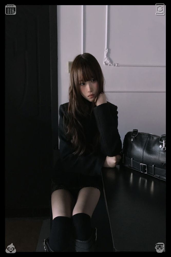 FunYoengKe's tweet photo. 💼Brewing Coffee The coffee is invigoratingShe closed her eyes, listening to the sounds of the garden—the birds, the bees, the wind in the trees—and thought of how far she’d come, how lost she’d felt just a month ago, and how found she felt now, in this quiet, beautiful plac https://t.co/eefhcGs6SC