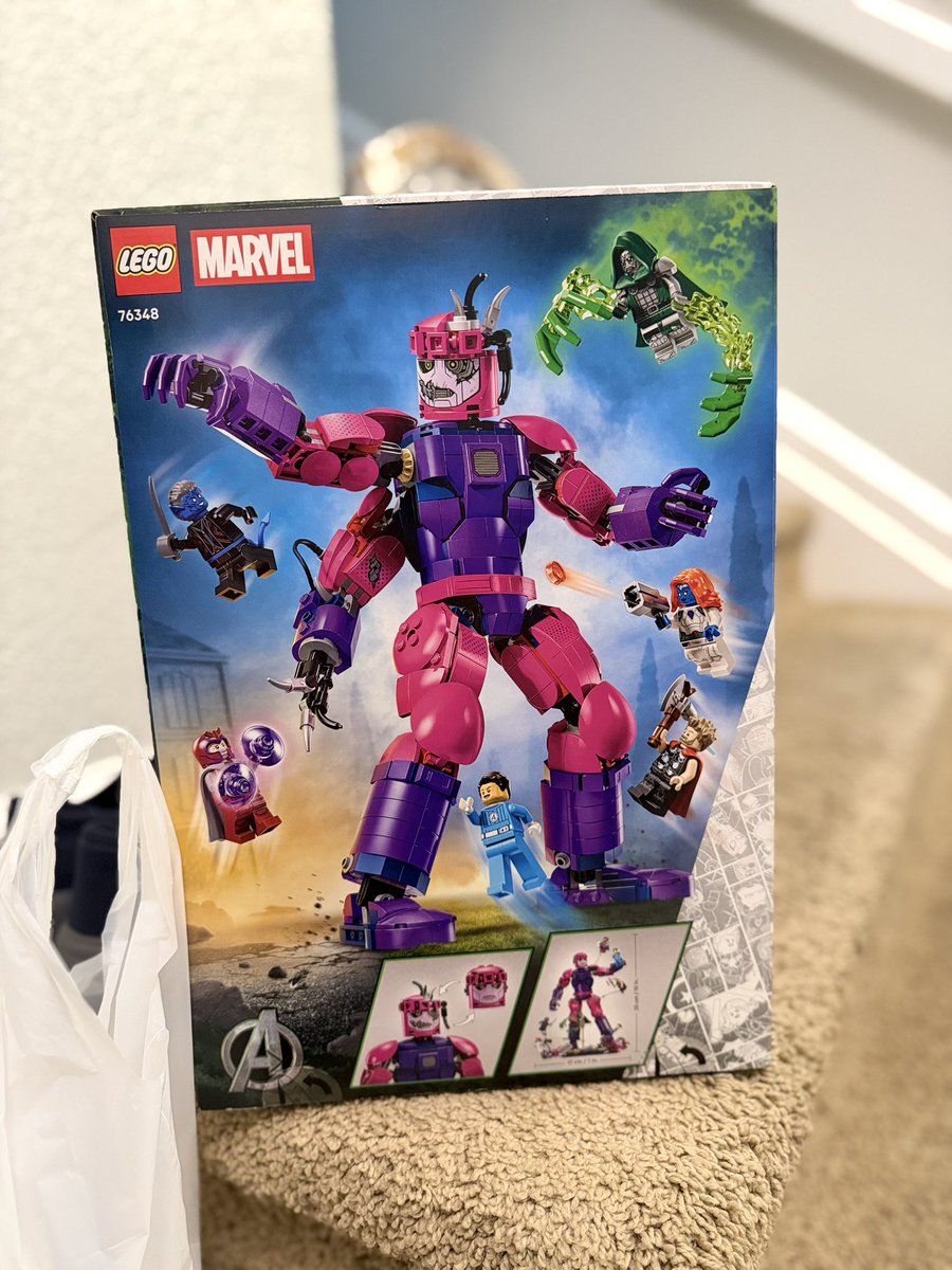 optimistic_CLos's tweet photo. Getting ready for #Avengers #Doomsday with some new #Lego https://t.co/u6i4kkq5A7