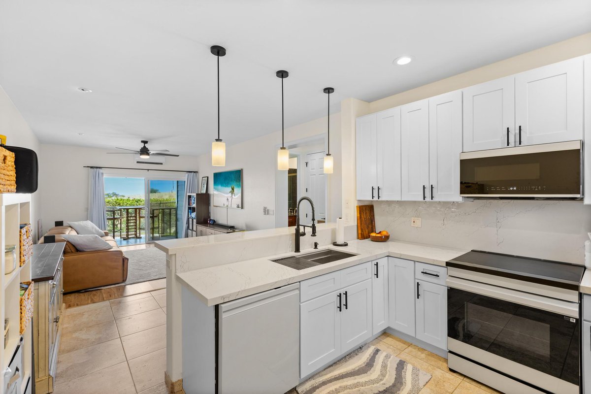 1stIslandRealty's tweet photo. Check out this stunning home we just listed!
73-1114 Nuuanu Pl, L102, Kailua Kona, HI 96740

2 Bed | 2 Bath | 1,010 sq ft living space

See the full listing on our website @ https://t.co/v7NpzUmD98
Or call today for an in-person tour of the home. https://t.co/c8nxcBBUHD