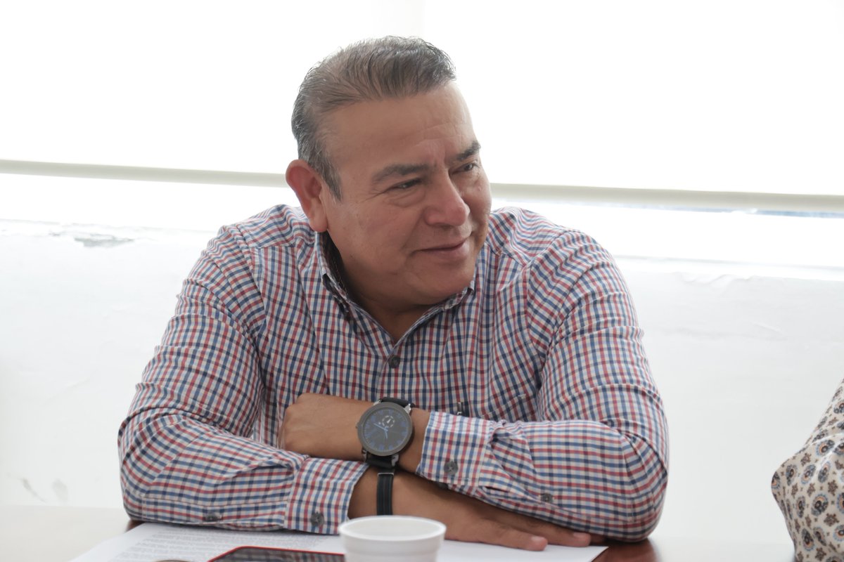 BienestarMx_Pue's tweet photo. La salud es una prioridad para el Gobierno de México. 🇲🇽

En Puebla, fortalecemos la coordinación entre las instituciones del sector salud para avanzar en Salud Casa por Casa y garantizar una atención más cercana, preventiva y humana.

#SaludCasaPorCasa https://t.co/tmfCZRnbyh