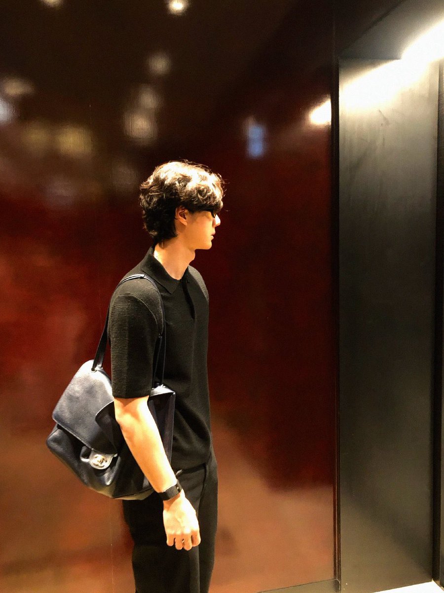 Shark_Shop1997's tweet photo. มีลูกค้าใจดีฝากแจกค้าา 
✅รีทวิตนี้ 
✅เล่น

WANG YIBO CHANEL PFW SS27
#WangYiboxChanelSS27 #Chanel
#CHANELSpringSummer #ChanelSS27 #WangYibo

✅ สุ่มผู้โชคดี 2 ท่าน (สเปย์ 1 , กันแดด 1 ) 
ประกาศ 16 ต.ค. 69 https://t.co/vLnwgau7e4