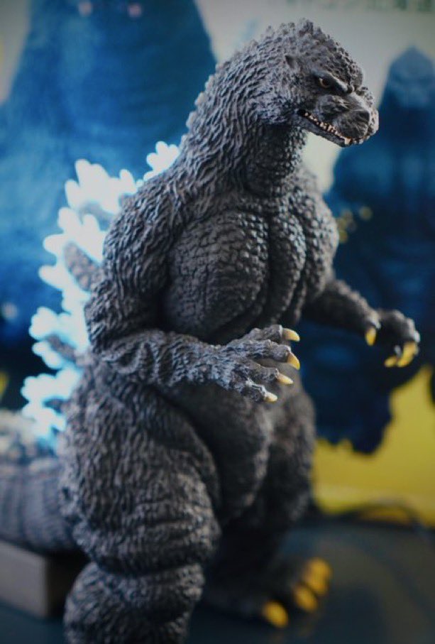 HIDEO_KOJIMA_EN's tweet photo. Purchased GODZILLA 1991 “Hokkaido Version” from “Godzilla vs. King Ghidorah.” https://t.co/OheUlOCT1u