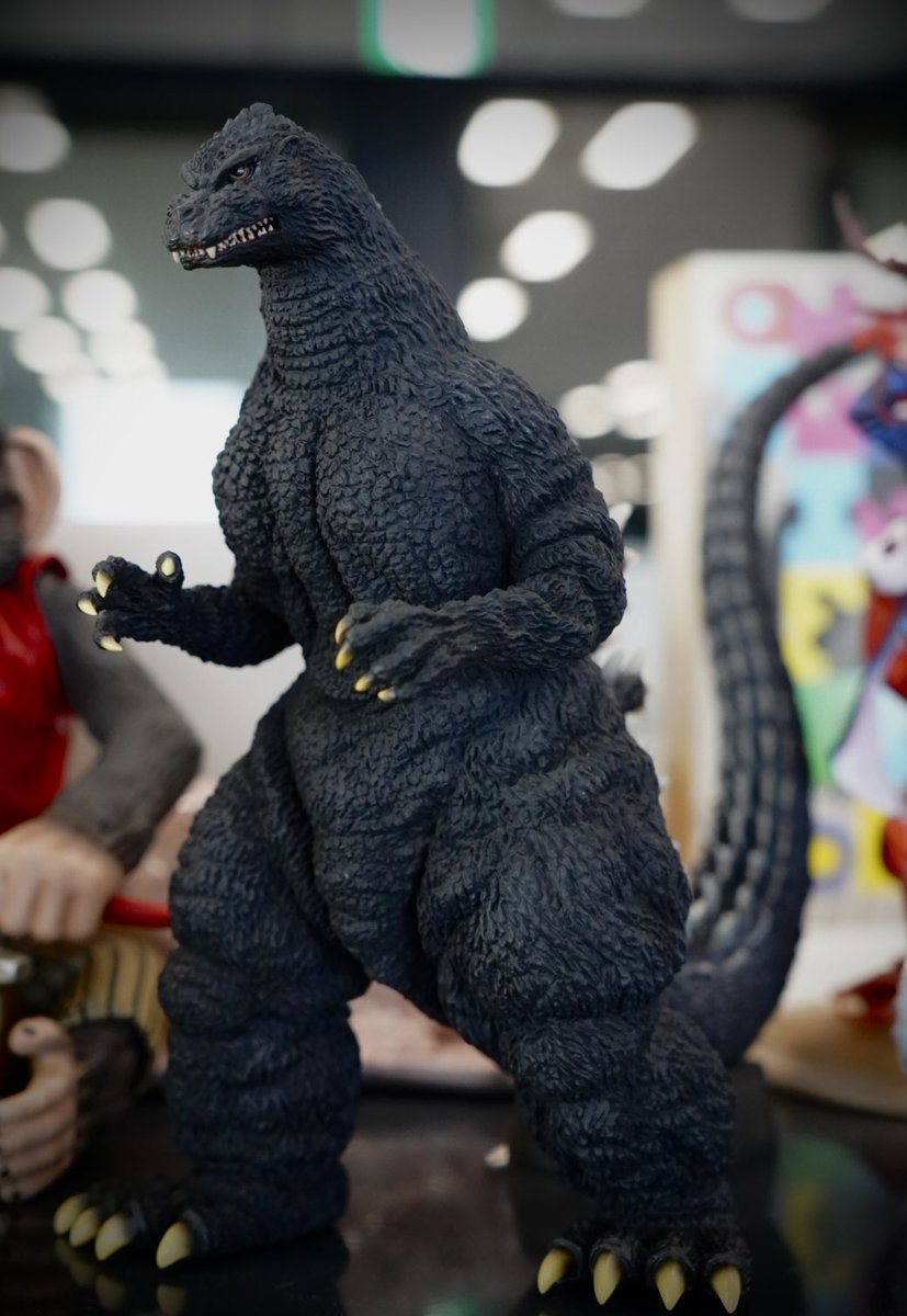 HIDEO_KOJIMA_EN's tweet photo. Purchased GODZILLA 1991 “Hokkaido Version” from “Godzilla vs. King Ghidorah.” https://t.co/OheUlOCT1u