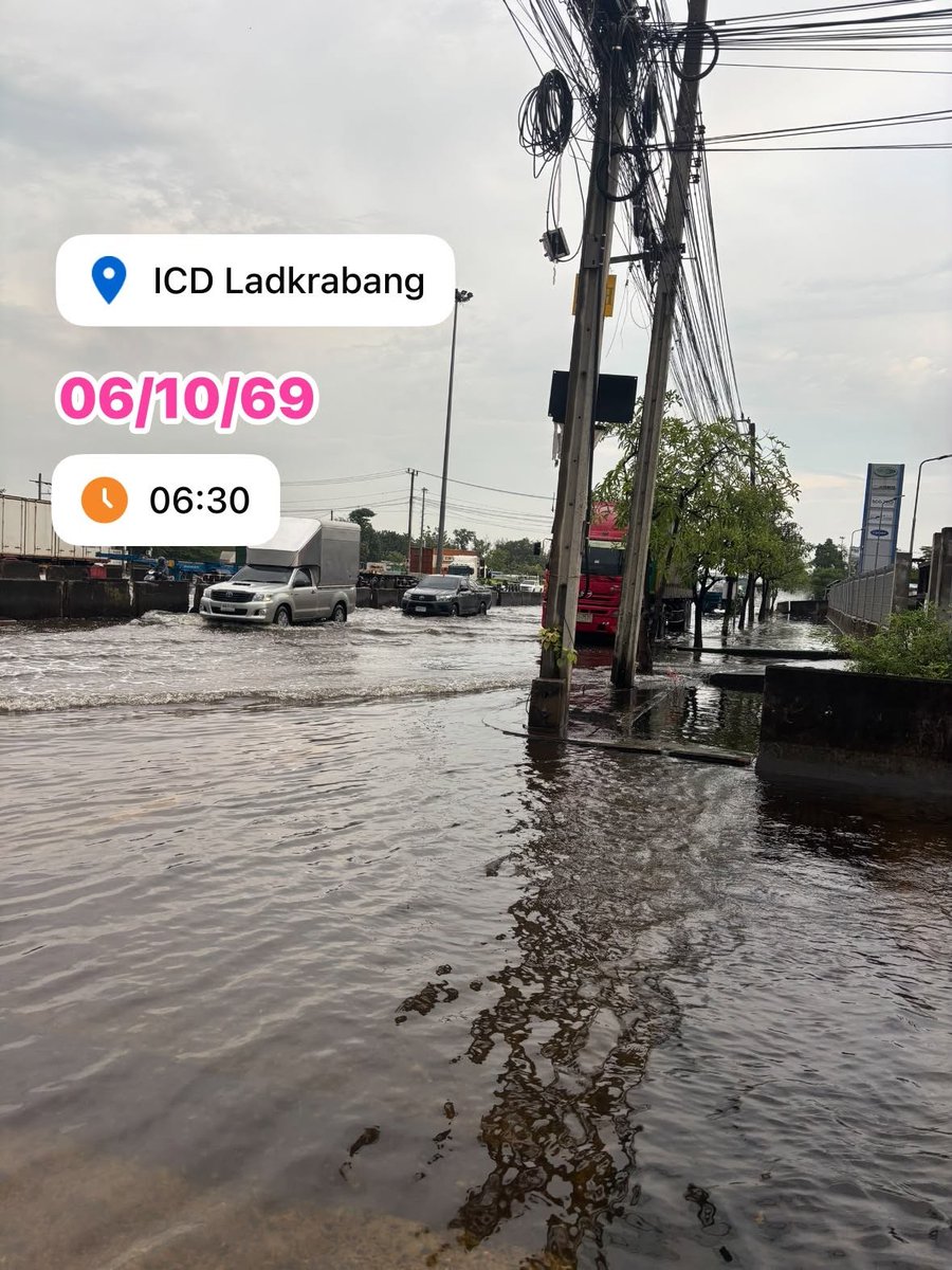 js100radio's tweet photo. 6 ต.ค.69 เวลา  06.33 น.  ICD ลาดกระบัง เช้านี้ มีฝนตก น้ำลดแล้ว รถสามารถผ่านไปได้ค่ะ #น้ำท่วม  

(Cr.เปาที่แปลว่า เปา) https://t.co/YUxiEmQ1Da