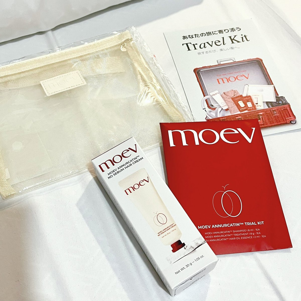 py0n_ch1's tweet photo. moevのトラベルキットをホテル受け取り❣️

シャンプー、トリートメント、ヘアエッセンス、ヘアクリームとポーチのセット🤍

旅行に必須のアイテムがホテルに届いてるのめちゃくちゃありがたい❕

申込は10/26まで‼️

#moev #モエブ #韓国旅行 #モエブトラベルキット #モエブノーセバム https://t.co/1Ija89TWqT