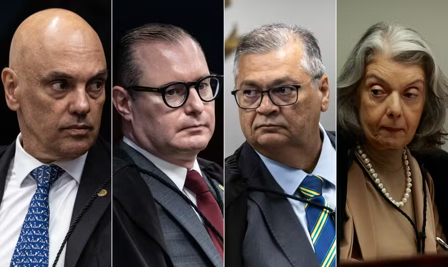 pierre_160754's tweet photo. 🚨🚨🇧🇷 - ALERTA: 

O IMPEACHMENT DOS RESPONSÁVEIS É INEGOCIÁVEL!

Esses marginais togados - que abusaram do poder e agiram a margem da Constituição e das leis - não podem sair ilesos!

Desde 2019, o Inquérito 4.781 foi aberto de ofício, com a Corte como vítima, investigadora e juíza. A PGR pediu arquivamento. A OAB apontou natureza perpétua e risco ao devido processo. A revista Crusoé foi censurada. Centenas de contas foram derrubadas em decisões sigilosas. Pessoas foram condenadas ilegalmente a inexistência digital e financeira. O X foi bloqueado e houve multa para quem usasse VPN. Relatórios do TSE alimentaram o inquérito ilegal.

No 8 de janeiro, prisões em massa, preventiva longa e pena sem individualização da conduta. Cleriston Pereira da Cunha morreu na Papuda em 20/11/2023, ainda sem julgamento, com parecer da PGR pela soltura não apreciado. Outros réus morreram no curso do processo: Antônio Marques da Silva, Giovanni Carlos dos Santos, Eder Parecido Jacinto, Kleber Freitas, Jony Figueiredo da Silva, Marco Aurélio Gonçalves Pedroso e José Fernando Honorato Azevedo.

Jair Messias Bolsonaro é um preso político! Preso, censurado, condenado a inexistência e esquecimento.

Há muitas outras vítimas inocentes: Walter Braga Netto; Almir Garnier; Augusto Heleno; Paulo Sérgio Nogueira; Anderson Torres; Mário Fernandes; Silvinei Vasques; Alexandre Ramagem; Filipe Martins; Hélio Ferreira Lima; Rafael Martins de Oliveira; Rodrigo Bezerra de Azevedo;  Ângelo Martins Denicoli; Reginaldo Vieira de Abreu;  Carlos César Moretzsohn Rocha; e outros.

Estamos falando de vidas e famílias destruídas, de reputação manchada injustamente, de prejuízos financeiros e tantas outras agruras.

Exigimos justiça, por todos os inocentes que foram vítimas desses bandidos!

@FlavioBolsonaro @marciombittar @Mi_Bolsonaro @Biakicis @GayerGus @AzambujaReinald @CapitaoContar @DomingosSavioMG @filipebarrost @carlosfportinho @carlosjordy @CarolDeToni @CarlosBolsonaro @andredopradosp @EvairdeMelo @deltanmd @marcelvanhattem @lahesiobonfim @DerriteSP @MagnoMalta @wildermorais @sen_wellington @SenadorRomario @rogeriosmarinho @jaimebagattoli @efraimfilho @DamaresAlves @GeneralMourao @TerezaCrisMS