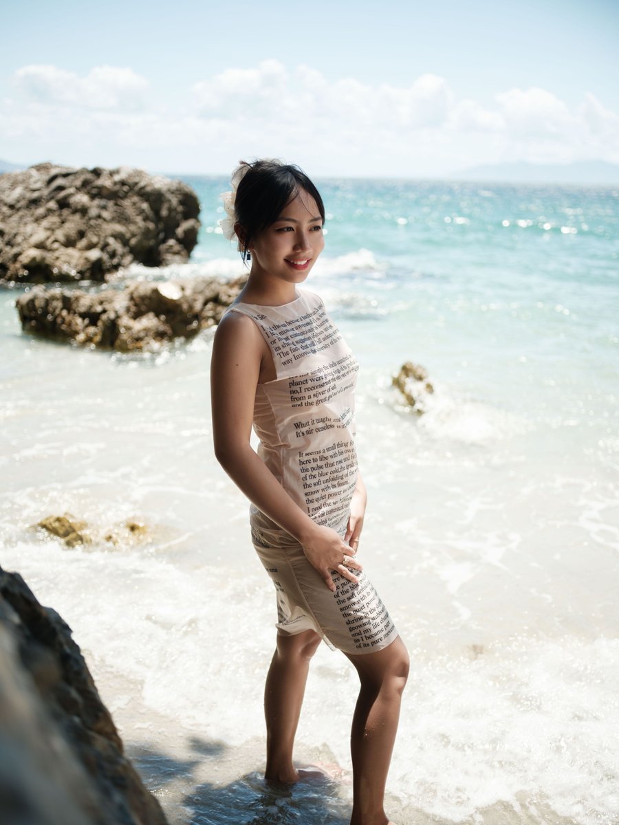 LisaYuyuki's tweet photo. salt water, sheer dress 🌊 https://t.co/RgbCfUf9Cl
