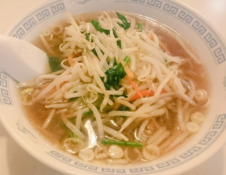 shiogoyagyoza's tweet photo. おはよーございます☀
そろそろメダカの越冬考えなくちゃ𓆟～

今日のランチはもやしラーメン🍜です
よろしくお願いいたしますです🙇 https://t.co/HnHsI6AHc3
