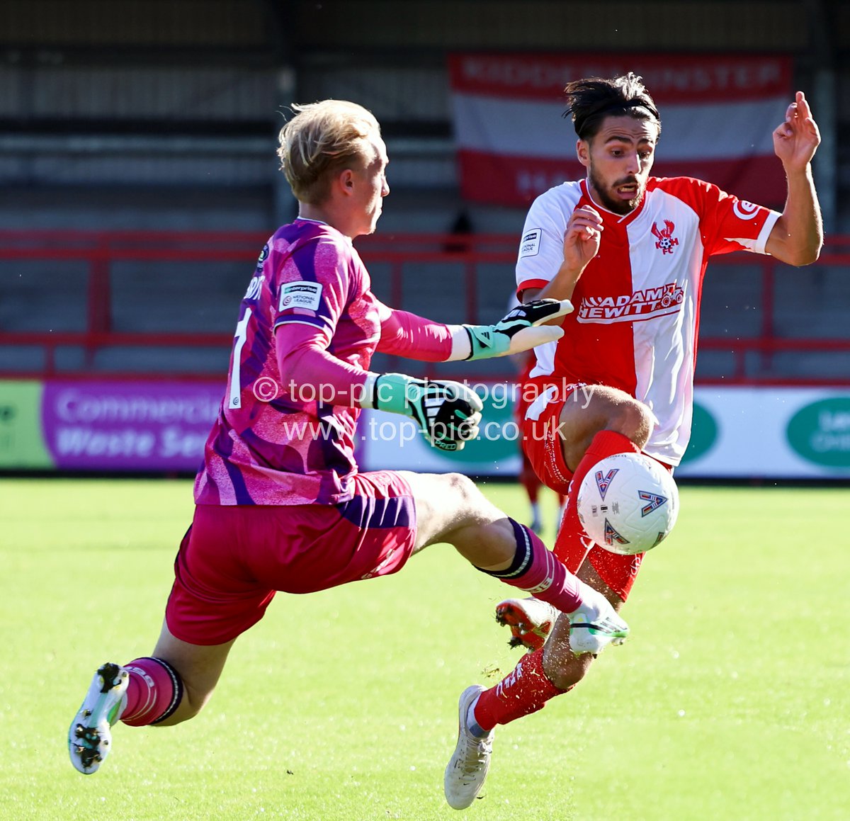 toppiccouk's tweet photo. (2/2) @khfcofficial 1 v 1 @suttonunited in the @NL_Enterprise on 3/10/26 #freelance #sports #photographer all images copyright #getintouch for use, prints, booking - https://t.co/sCK7rwEaXY https://t.co/XZQ5kQoUrM