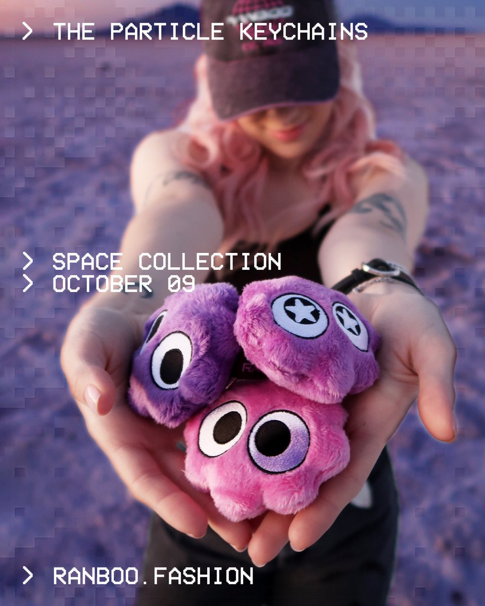 Ranboosaysstuff's tweet photo. PARTICLE KEYCHAINS

OCTOBER 9TH https://t.co/9DaZX7EZKz