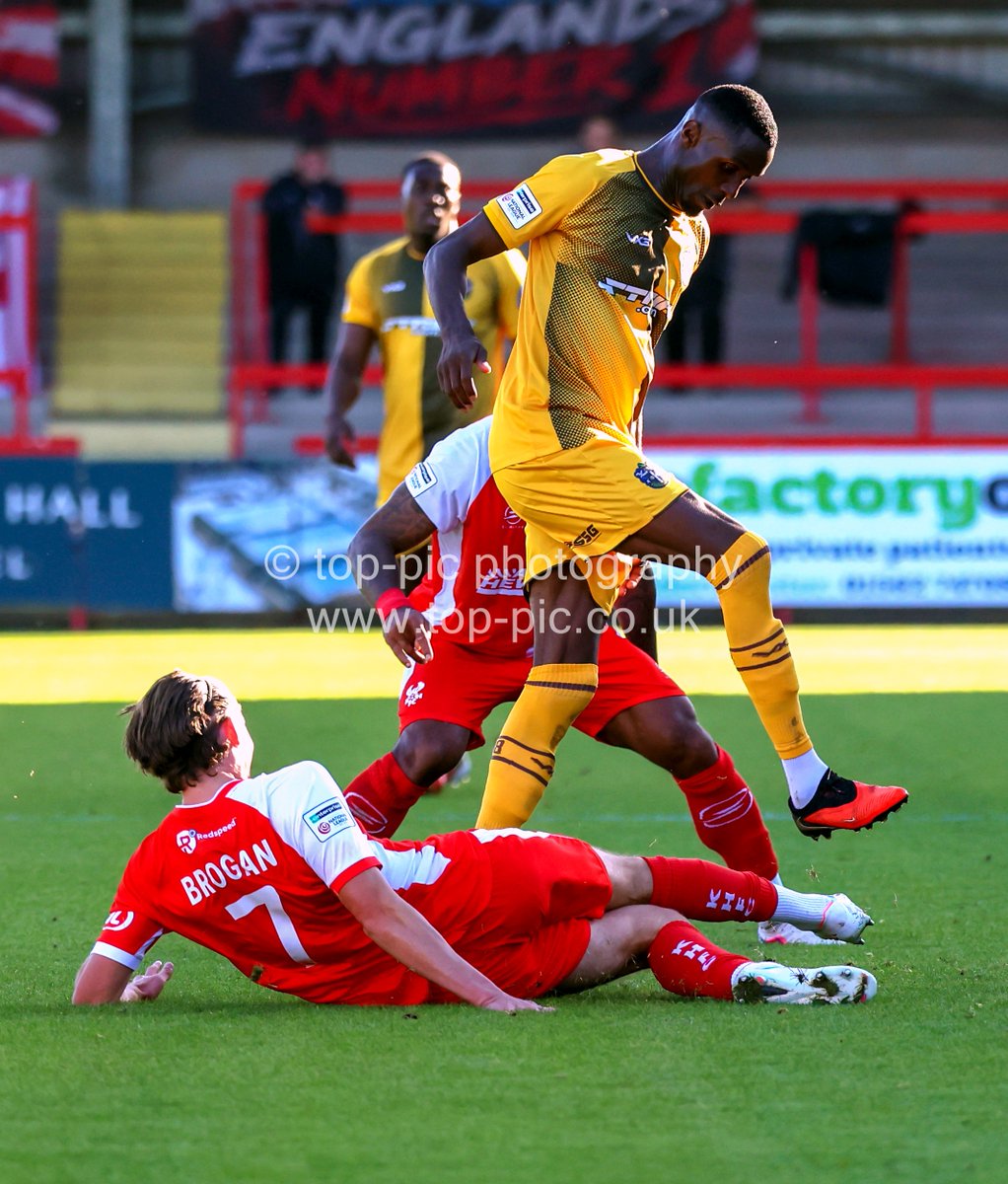 toppiccouk's tweet photo. (2/2) @khfcofficial 1 v 1 @suttonunited in the @NL_Enterprise on 3/10/26 #freelance #sports #photographer all images copyright #getintouch for use, prints, booking - https://t.co/sCK7rwEaXY https://t.co/XZQ5kQoUrM