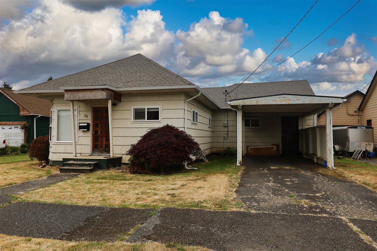 GreningerHarley's tweet photo. Don't scroll past this home! It might be what you've been looking for.

#PremierRealty #AberdeenWA #RealEstate #Graysharbor https://t.co/o6CQ8jBCi0