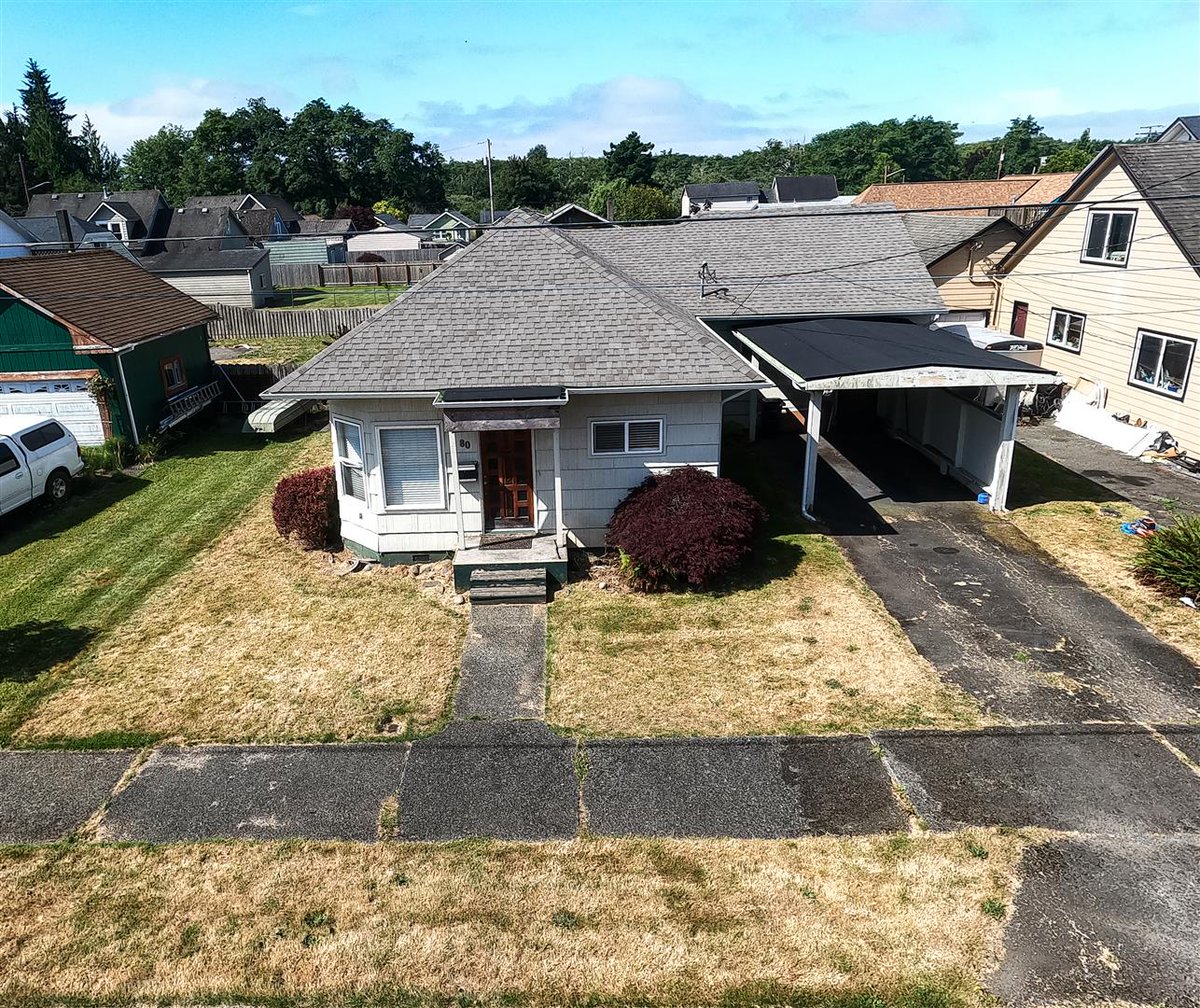 GreningerHarley's tweet photo. Don't scroll past this home! It might be what you've been looking for.

#PremierRealty #AberdeenWA #RealEstate #Graysharbor https://t.co/o6CQ8jBCi0