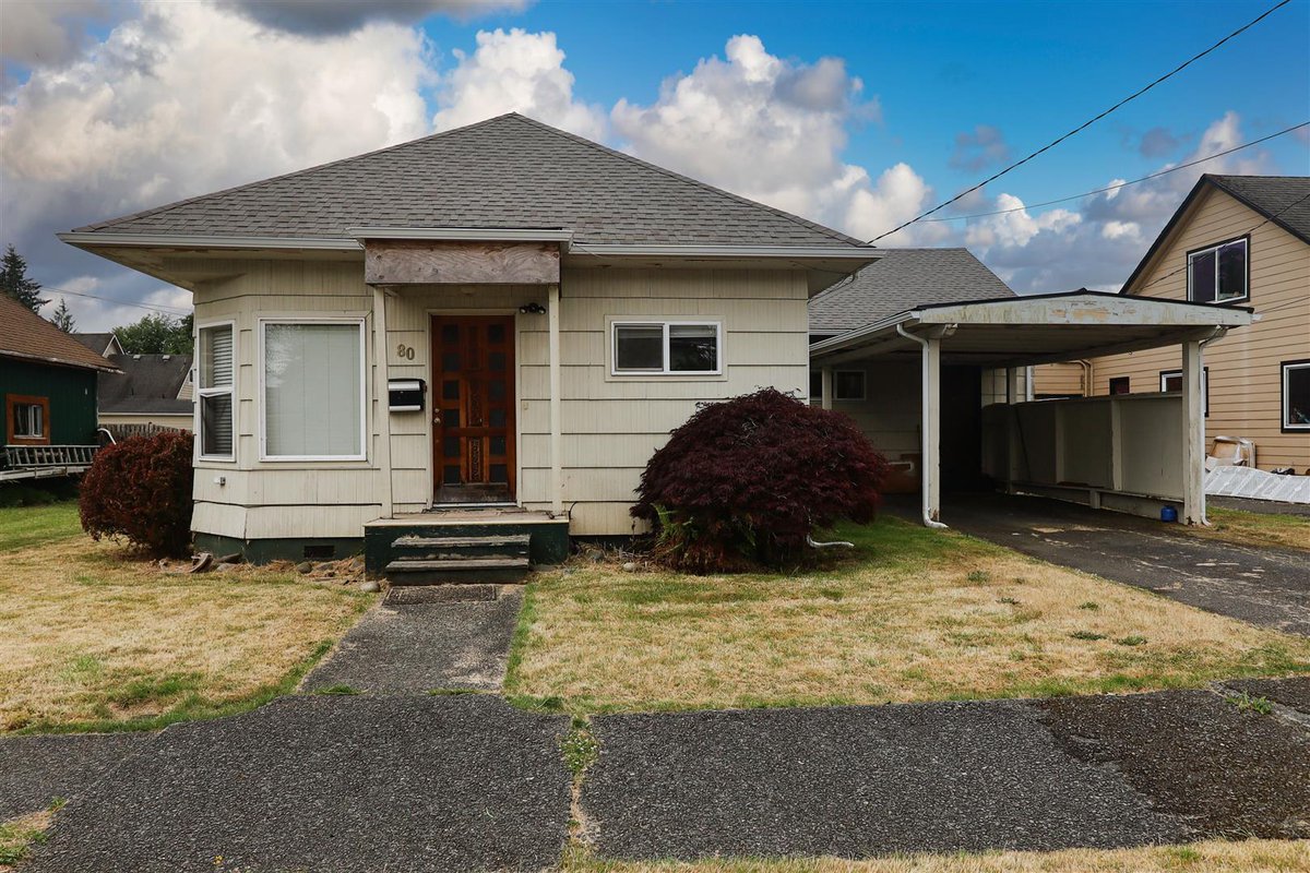 GreningerHarley's tweet photo. Don't scroll past this home! It might be what you've been looking for.

#PremierRealty #AberdeenWA #RealEstate #Graysharbor https://t.co/o6CQ8jBCi0