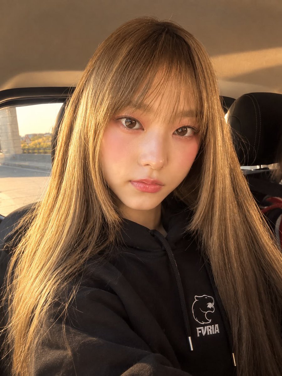 uminjz's tweet photo. Ditto haerin… https://t.co/WwMaarDiJu