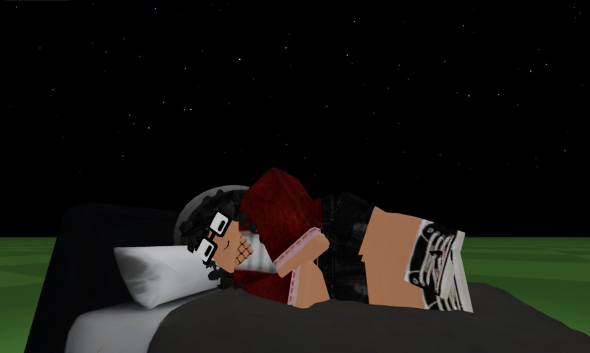 AlexWasACookie's tweet photo. (CW SOILING AND DIARRHEA⚠️)
Molly Shits Herself On Her Bed https://t.co/BPolwXgr8J