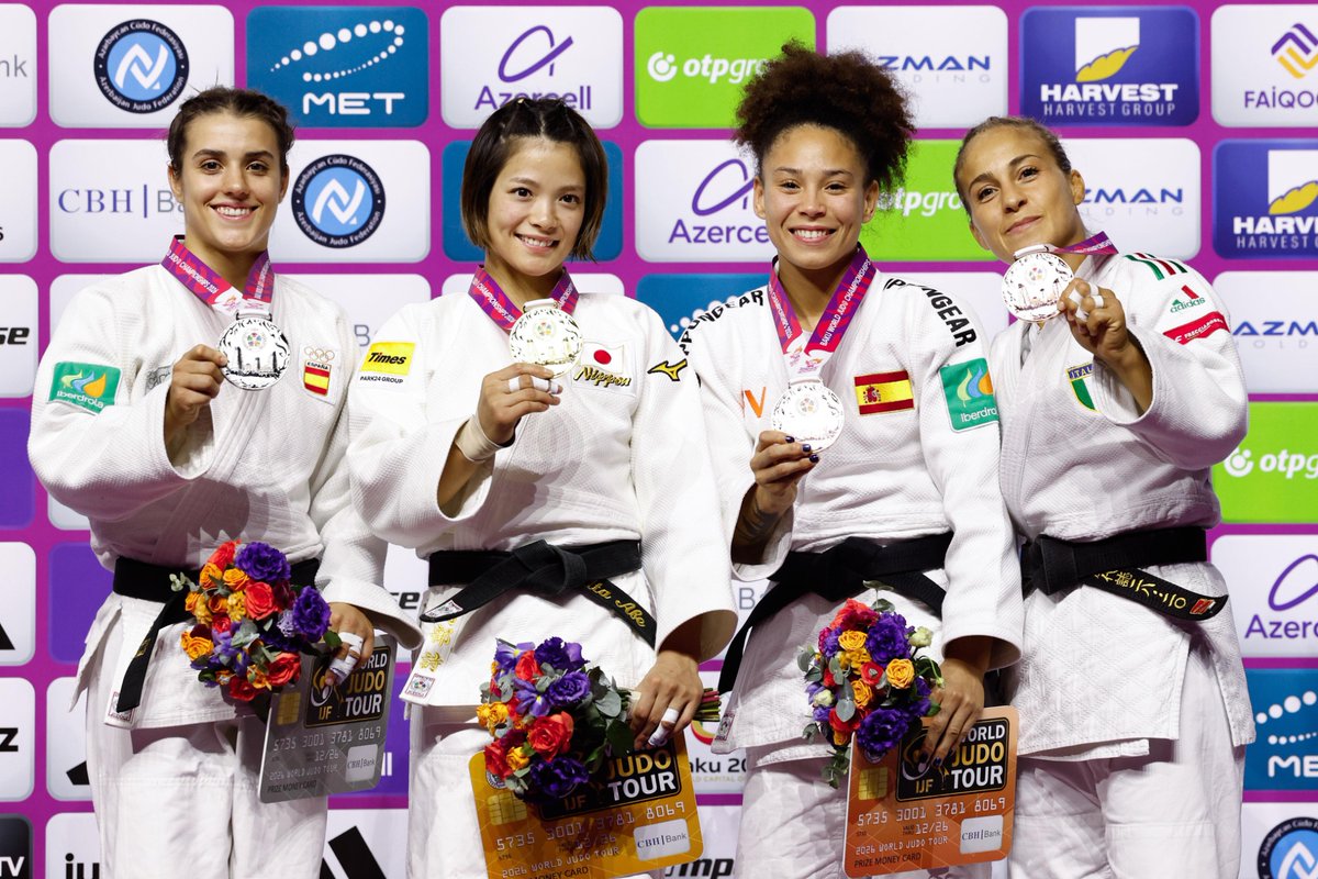 rfejyda's tweet photo. Campeonato del Mundo Baku 2026

🥈  -52kg Ariane Toro
🥉  -52kg Ayumi Leiva
🥈  -66kg David García

Enhorabuena, tres medallas mundiales en la misma jornada.

¡Histórico! https://t.co/S4ttUS7Eix