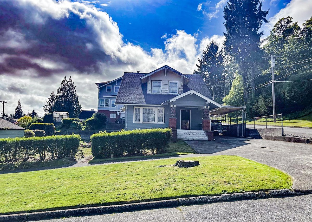GreningerHarley's tweet photo. We're looking for a buyer for our listing at 1215 N Broadway Av. Aberdeen, WA. Please contact us for details! #HomeBuyer

#PremierRealty #AberdeenWA #RealEstate #Graysharbor https://t.co/Fr01GUQ1Ol