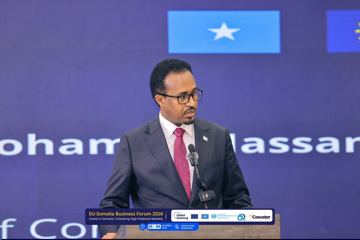 mocisom's tweet photo. 1/3. The EU–Somalia Business Forum 2026 opened today in Mogadishu with H.E. Deputy PM  @SalahJama officially opening the Forum, alongside H.E. Minister @AmbGamal &amp; the EU Ambassador to Somalia, H.E. Máth�� László Eduárd.  A platform to strengthen 🇸🇴 and 🇪🇺 economic cooperation. https://t.co/AIcWpexqnZ