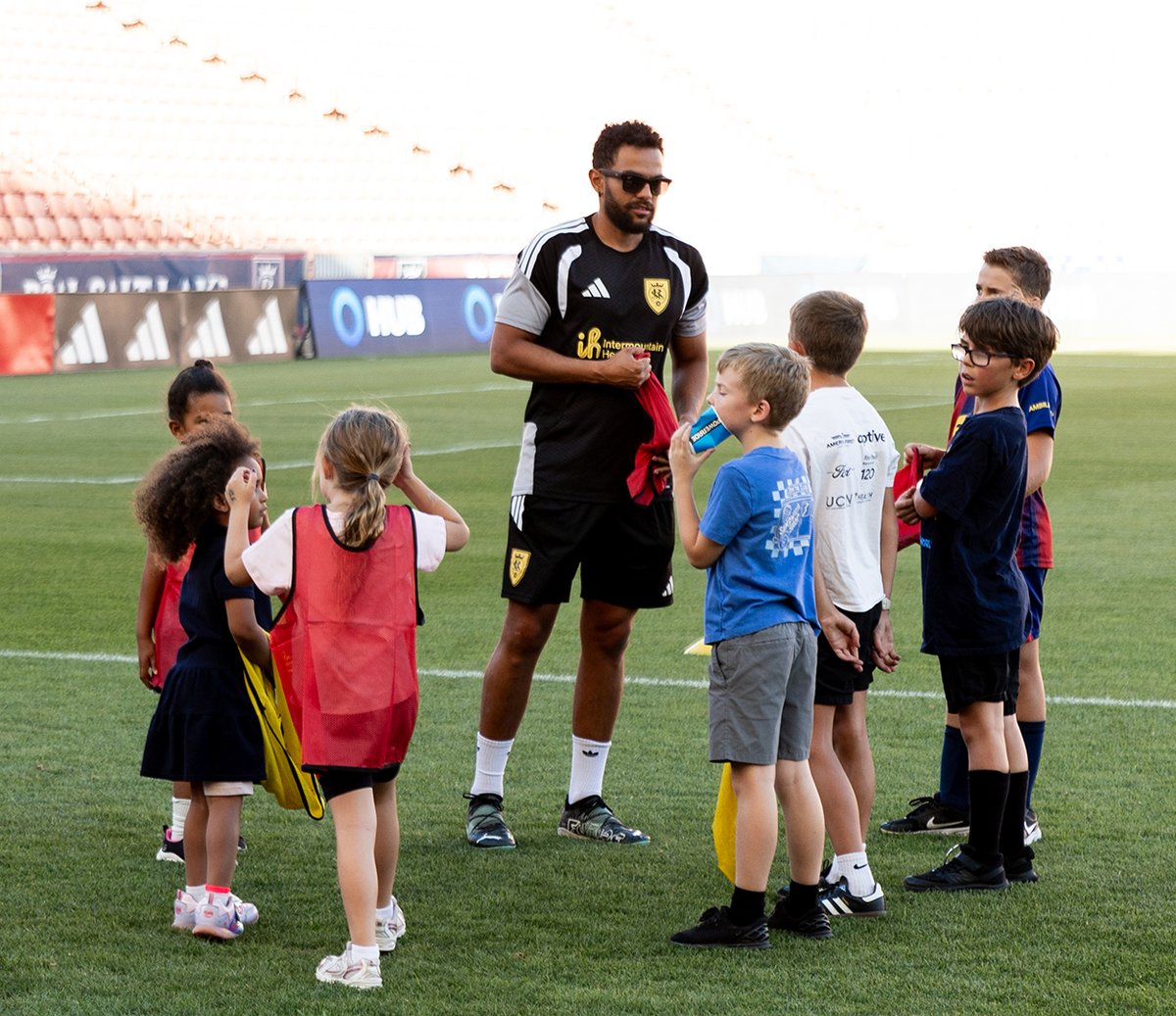 RSLcommunity's tweet photo. Soccer fun in the sun with Aiden and Kobi at the HUB International soccer clinic ☀️⚽️ https://t.co/itB5ZEZHCQ