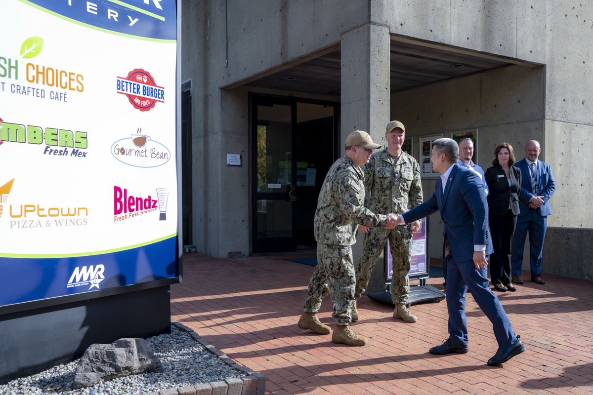 SECNAV's tweet photo. The Sailors and Marines I met at Naval Base Kitsap today represent the best weapon system our military has - our people. 

I am committed to making sure our Quality of Life and Quality of Service initiatives support these service members in mind, body, and soul. https://t.co/9HPhRqi8OB
