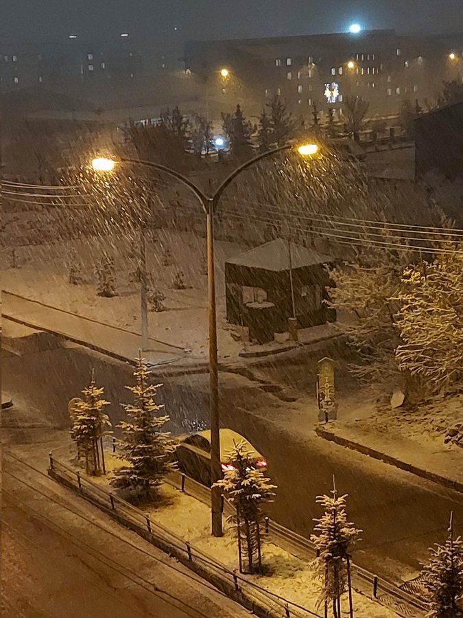 kendined2's tweet photo. YETER ARTIK YETER GERÇEKTEN YAZ YAŞAMADAN YİNE KIŞA GİRMEKTEN BIKTIM https://t.co/x6Lsc7Wo15