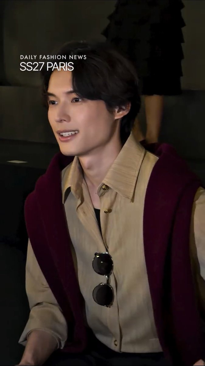 tama__mochi's tweet photo. 松村北斗　顔 https://t.co/FBnPjALndg