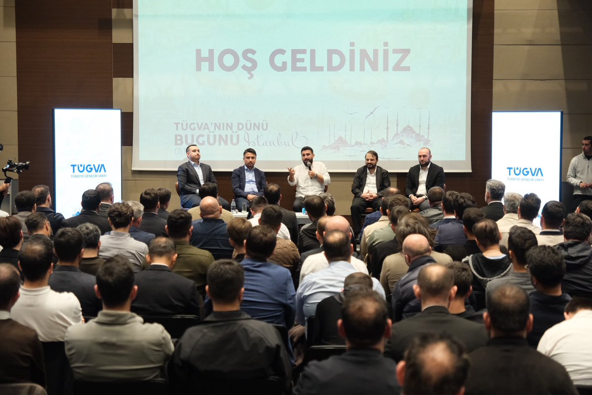 ibrahim_besinci's tweet photo. 📍TÜGVA Genel Merkez

Vakfımızın harcında alın teri, dününe emek verip bugünümüzü aydınlatan önceki dönem İstanbul il ve ilçe temsilcilerimizle bir araya geldik.

Geleceğe yürürken dünün tecrübesinden güç almaya, vefa bağlarımızı diri tutmaya devam ediyoruz.

#ÖncülerPlatformu https://t.co/miUlhVSMdp