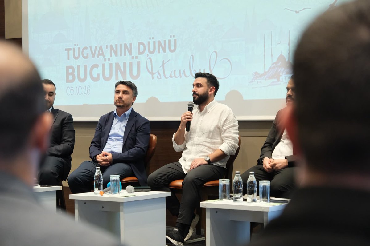 ibrahim_besinci's tweet photo. 📍TÜGVA Genel Merkez

Vakfımızın harcında alın teri, dününe emek verip bugünümüzü aydınlatan önceki dönem İstanbul il ve ilçe temsilcilerimizle bir araya geldik.

Geleceğe yürürken dünün tecrübesinden güç almaya, vefa bağlarımızı diri tutmaya devam ediyoruz.

#ÖncülerPlatformu https://t.co/miUlhVSMdp