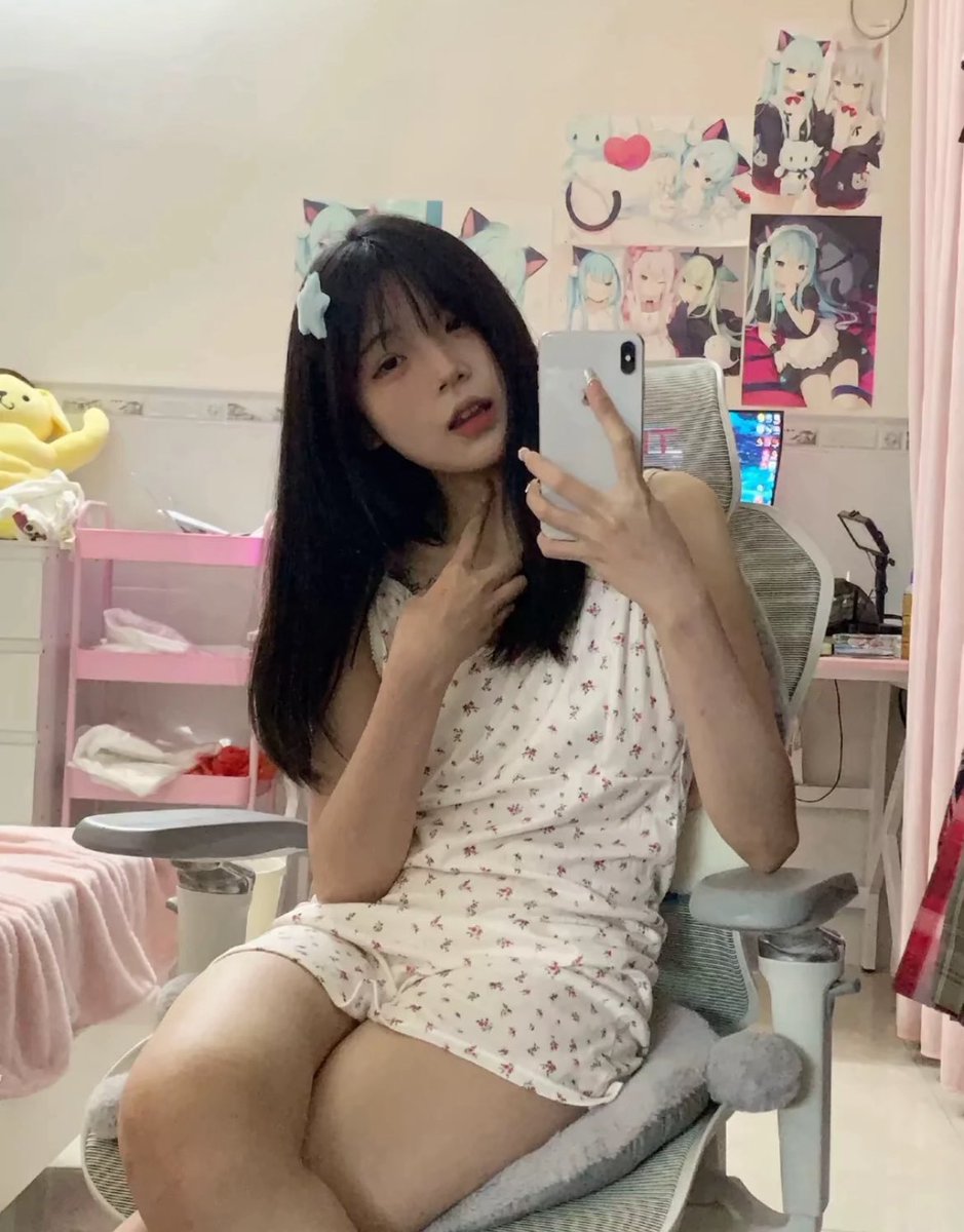 diane17ht2's tweet photo. 第一次玩X
假期的第六天  好寂寞呀
有人要锐评我16的福吗  
不要🚪看了别说黑就行！！
特别不要乱传 https://t.co/vcPkdQI5TR