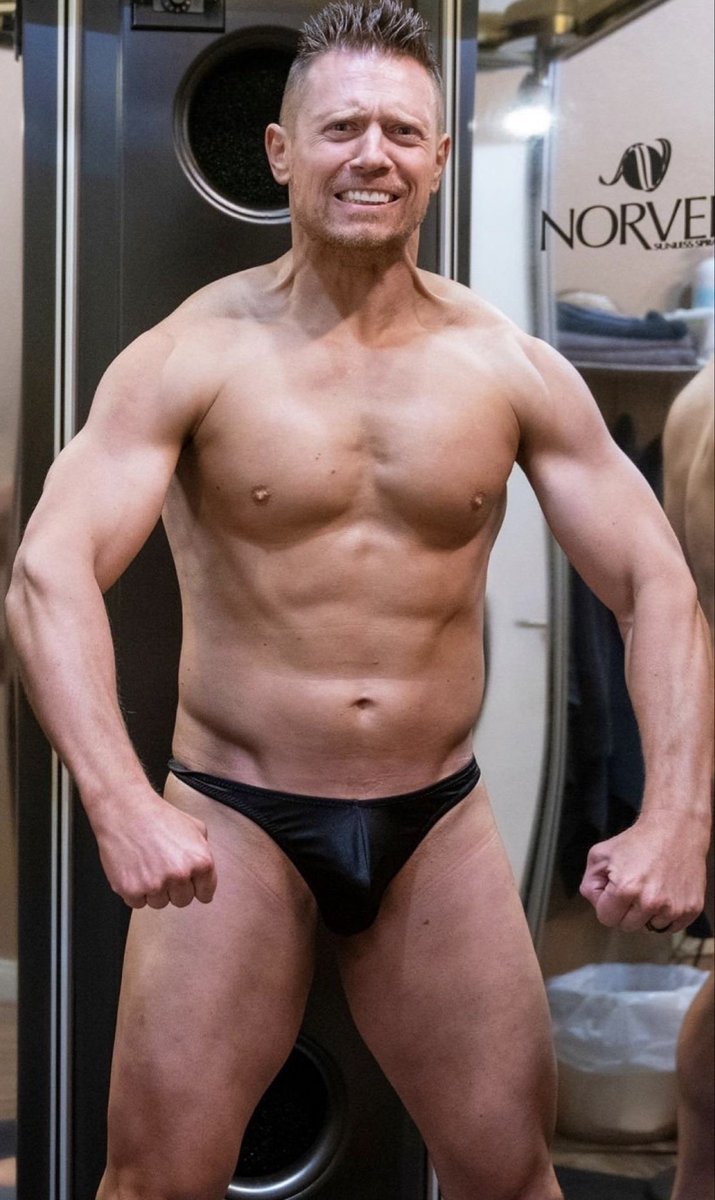 RollThatCamera's tweet photo. Best body in the business. https://t.co/IIcBbsaavX