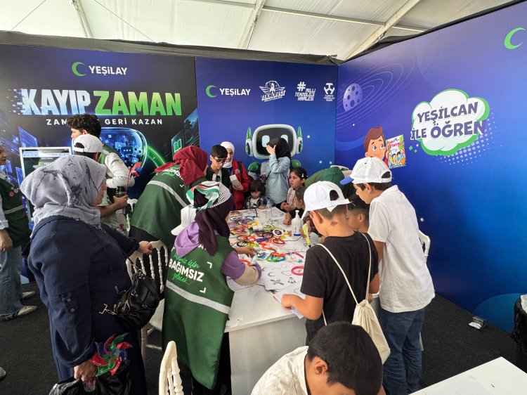 MuslumAlkis's tweet photo. Yeşilay, Yoğun İlgi Gördü

 https://t.co/tQW4ufAPS7

@1920yesilay @YesilayUrfa @Aziz_Ciftci63 #teknofest https://t.co/g1ptFUtLI6