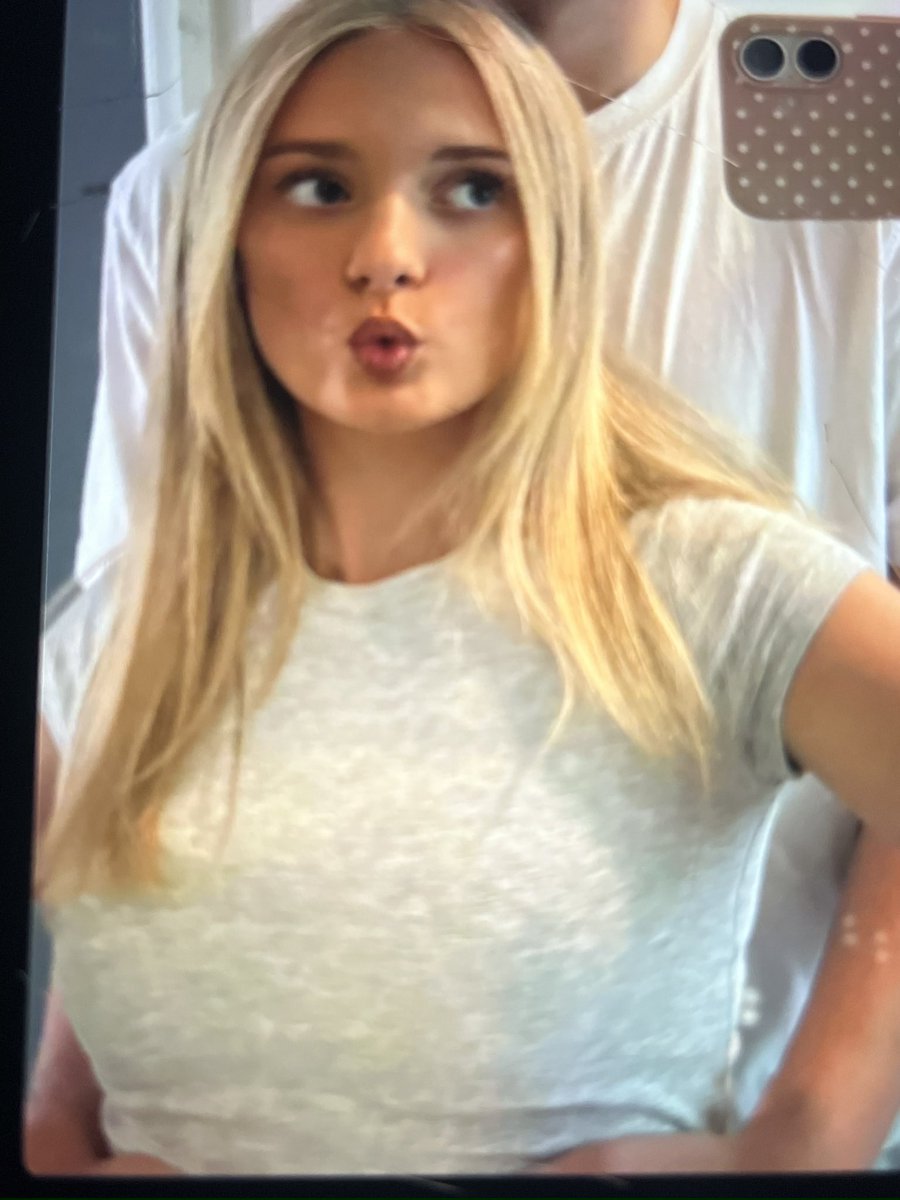 chriswalte44332's tweet photo. Made him feel soo humiliate and embarrassed, that he submits to share his girl as well as her best friend too😉🥵
Like if you wanna know their names too! https://t.co/YsNYwDfuB6